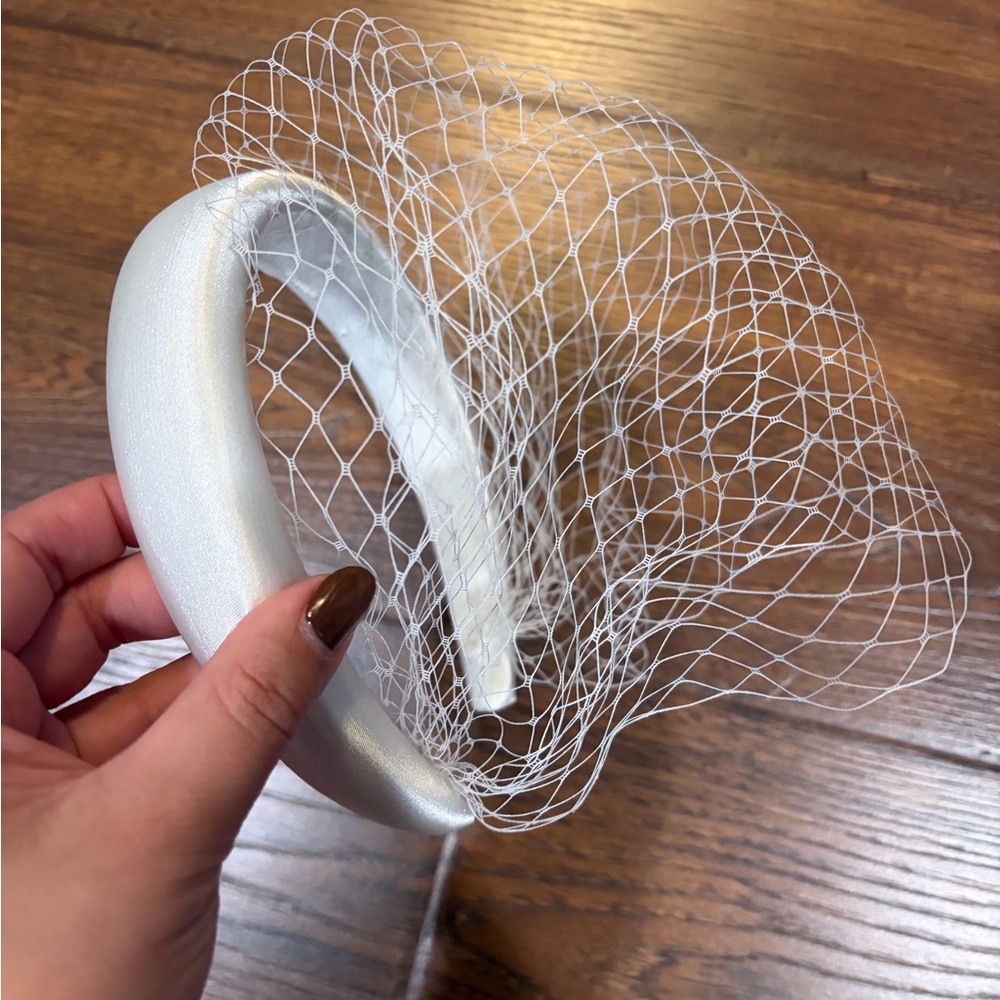 White Satin Headband with Birdcage Veil - Picture 6 of 7